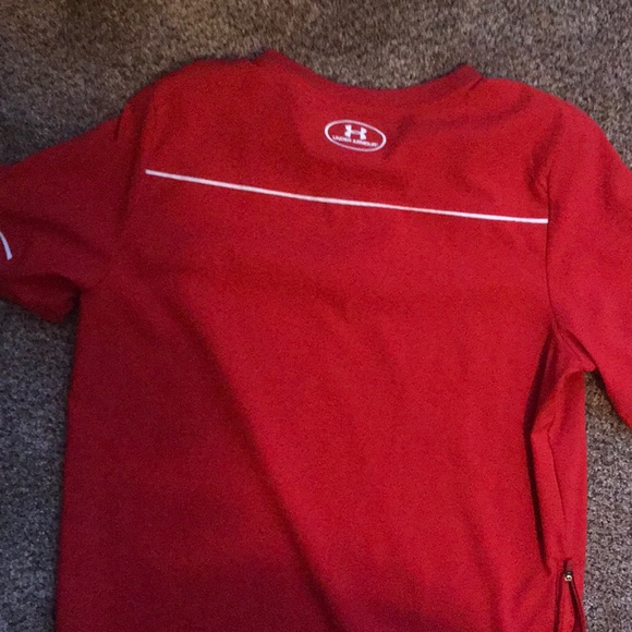 Under armor pullover - Picture 3 of 3